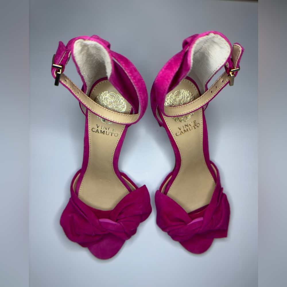 Vince Camuto “Carrelen” Sandles - Hot Pink - Size 6 - NEW W/O Box
